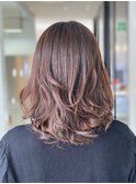 ふっわとゆる巻き仕上げのアッシュベージュ☆美髪Aube HAIR沖浜