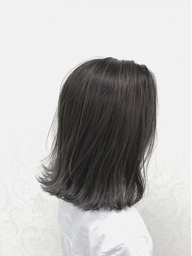 クルール(COULEUR) .