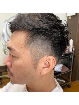 グロウトヨサキワン(GLOW TOYOSAKI ONE) メンズカジュアルグラデーション