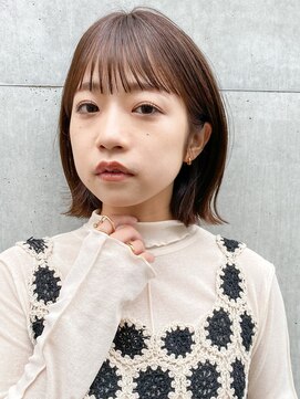 ミィ 浦和(mee) 【mee.】ユウ ショート ボブ 前髪 イメチェン ハイライト