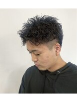 エデアンホンテン メンズサロン(EDEAN 本店 （旧：EDEAN 上通）)&nbsp;熊本メンズツイスト ラフに動かすツイストアップバング