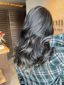 ロンド ラマ 岐阜(Lond bla-ma) コントラストハイライトロング