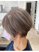 リッシュ 佐倉店(Lish)&nbsp;白髪を愛でるシルバーハイライト