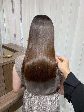 キュア 表参道(CURE) 黒髪/グレージュカラー/ココアベージュ/ヘルシーロング[表参道]