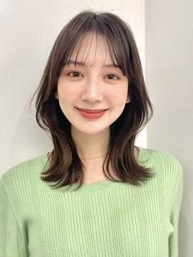 アンアミ シブヤ(Un ami shibuya) 【Unami】TOMI 大人可愛いくびれミディアムヘア