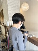 ショートボブ