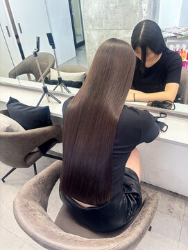 キング 枚方店(K!ng) 縮毛矯正髪質改善ハイライトレイヤーカット枚方美容室エクステ