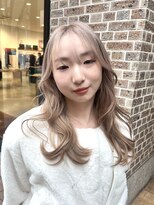 サラ 天神大名店(SARA)&nbsp;【天神】ホワイトベージュ/韓国レイヤー