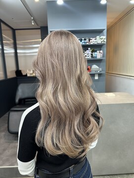 ウェルブ(Welb.) ホワイトベージュ