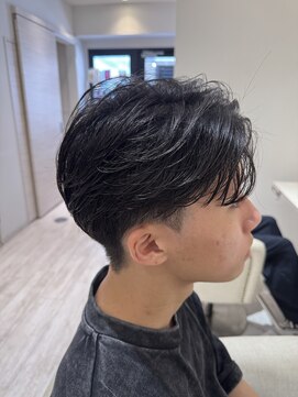 バース 梅田中崎町店(BIRTH) フェザーショート