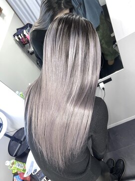 エゴ 池袋(EGO) シルバーバレイヤージュ