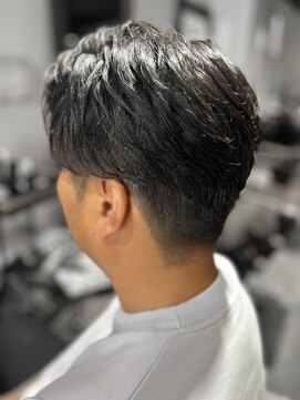 エニー 栄(Any) men's hair   スッキリ刈り上げショート