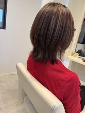 リゾートサロン オット(otto) ウルフ、ハイレイヤーカット