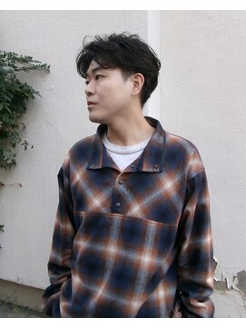 ヒントステーション(HINTSTATION) 〈浅草 半個室〉 センターパート/フェザーパーマ