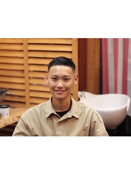 デキる男はヘアケアにもぬかりない。―男性の為の極上スパで最高の頭皮環境を創る―