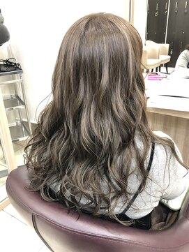 エイト 上野店(EIGHT ueno) ハイライト×グレージュ