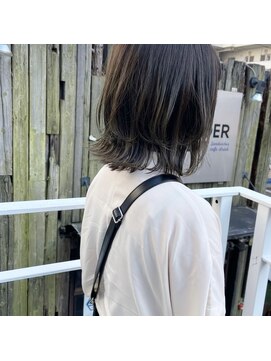 ミント(mint) オリーブグレー/オリーブ/くすみカラー/赤み除去