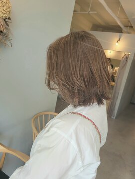 トレ(TRE) 美シルエット透明感ボブ