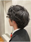 重めのパーマスタイル