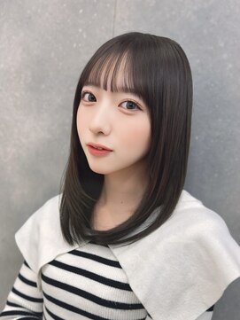 クム(kumu) 【kumu】ミディアムレイヤー /顔周りカット/ 栄 / 名古屋
