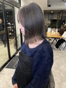 ナンバー(number+) 大人可愛い透明感グレージュカラーケアブリーチくびれボブ透