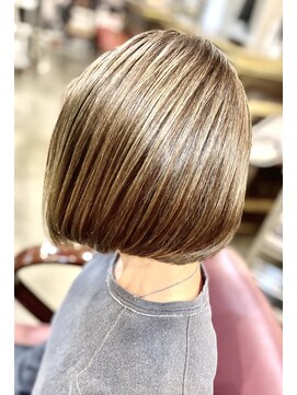 サーティエイト(38) うなじキレイ大人仕立て ショートボブ/カット/ボブ/髪質改善/