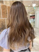 グラデーションカラーロングレイヤーアッシュベージュ30代40代