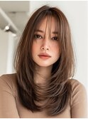 顔周りカットハッシュカットロングレイヤーダークブラウン