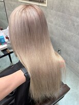 ロウル 池袋(LOWRL) 透明感溢れるハイトーン♪【プラチナベージュ】