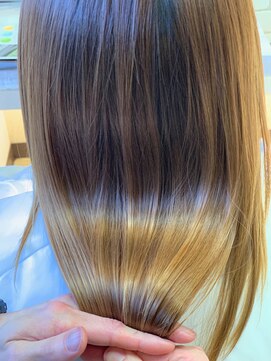 アドラーブル はなみずき店(adorable) 【髪質改善】ツヤ感ファストブリーチ×大人ストレート