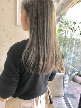 ワール(whirl.) 極上パールベージュ×切りっぱなしロング☆