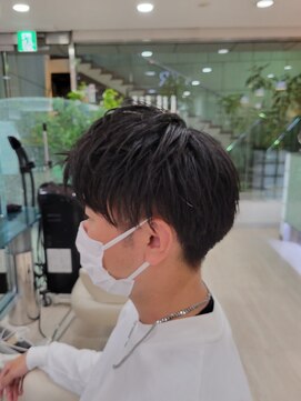 クオーター(QUARTER) コンパクトマッシュレイヤーセンターパート