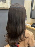 オリーブグレージュ［グレーベージュ/レイヤーロング/］