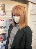 ハイトーンベージュ