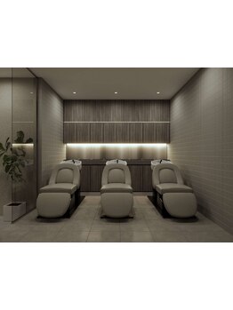 こだわりの詰まった店内は、日常を忘れてリラックスできる◎くつろげる空間で上質なサロンタイムを◇