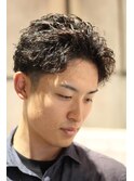 パーマ×アップバングスタイル