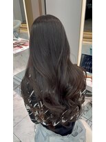 ロンドルピナス 小倉(Lond Lupinus) ミディアムレイヤーカット/似合わせカット/大人ガーリー/20代