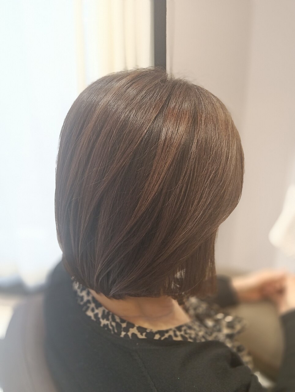 ミディアムボブ：L274447559｜アンベリールフルー(EMBELLIR