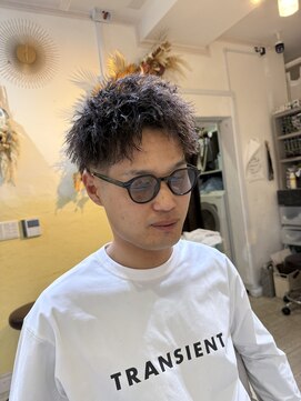 アミュー(amiu) ショートパーマ