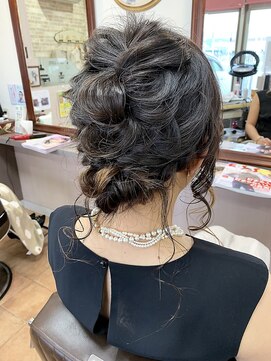 クウ(KU.) 編み込みヘアセット