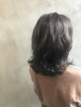 ルッカ(Rucca) インディゴブルー×ミディアム　フォギーベージュ