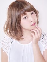 かわいいアッシュカラー×ふんわりラフカール×フェザーボブ