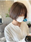 丸みグラデーションボブ+オリーブグレージュ