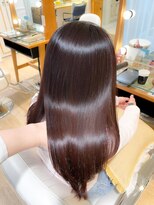ネオリーブ チロル 横浜西口店(Neolive CiroL.) 艶髪　ダークピンクブラウンカラー