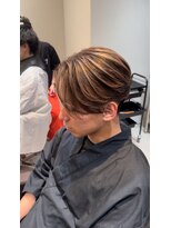 ステージ(STAGE)&nbsp;センターパート　メンズバレイヤージュ　ダウンパーマ
