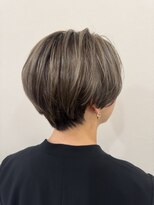 ミザルー(Misirlou)&nbsp;ショート/ハイライト/グレージュ