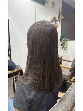 セミロングストレートヘアー【門前仲町/越中島/月島/大人女性】