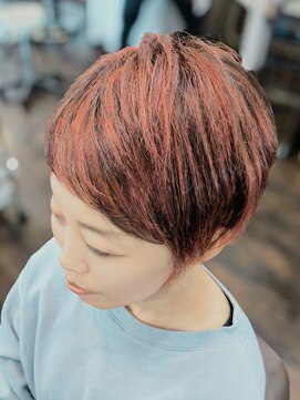 【Anne】 2ブロックショート女子赤髪メッシュスタイル【LADIES】