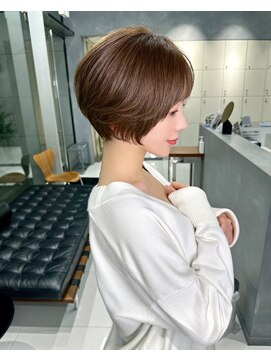 サンバレー(SUNVALLEY) ショートボブ　レイヤー　シースルーバング