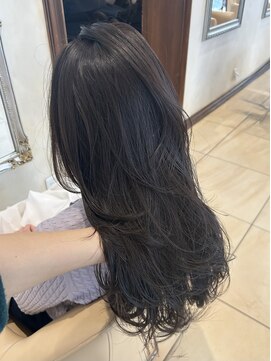 ザック ヴィ(ZACC vie) グレージュ/透明感カラー/暗めカラー/レイヤー